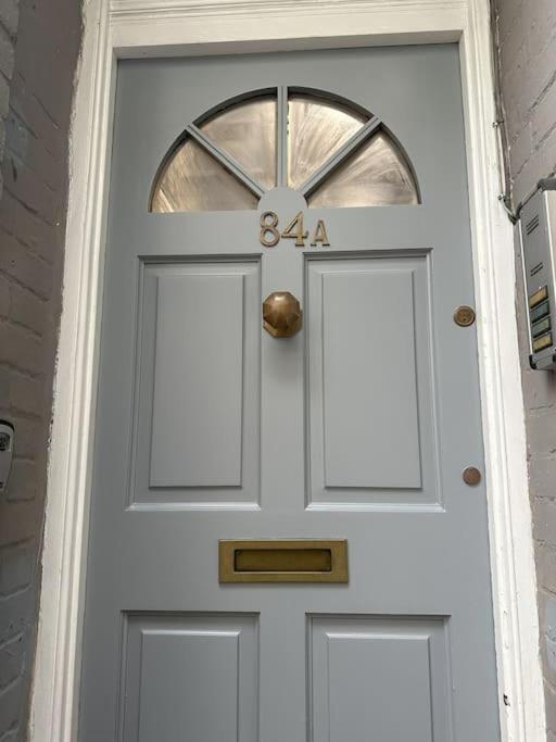 High Wycombe Centre- 2 Bed Flat Apartment Bagian luar foto