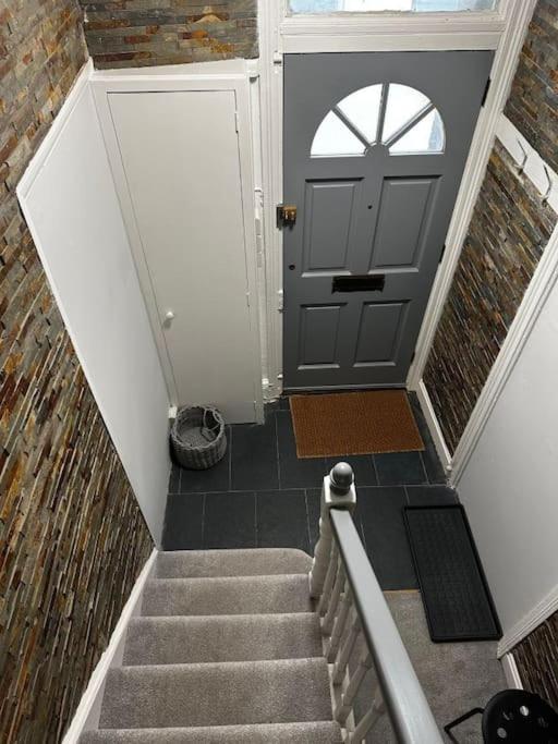 High Wycombe Centre- 2 Bed Flat Apartment Bagian luar foto